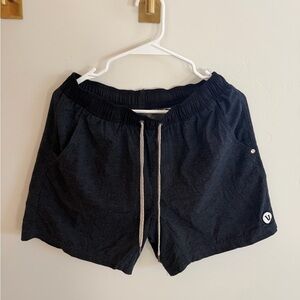Vuori Kore shorts